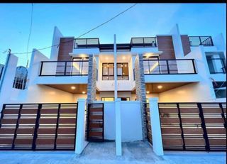 Modern Minimalist Fully Furnished 3-storey Townhouse | Pilar Village, Las Pinas for SALE | Fretrato ID: RC100