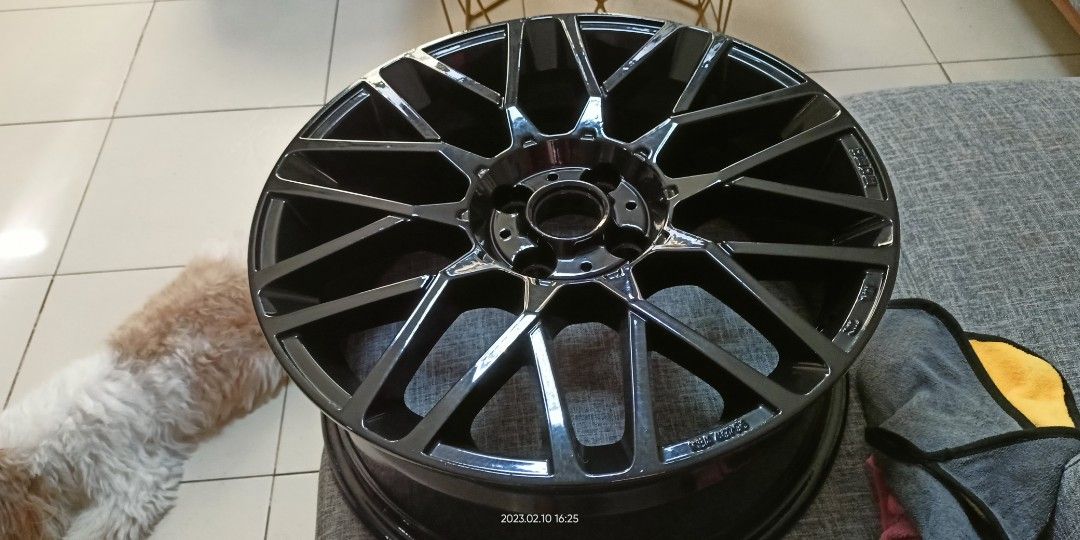 Momo Revenge Black, Car Parts & Accessories, Mags and Tires on Carousell