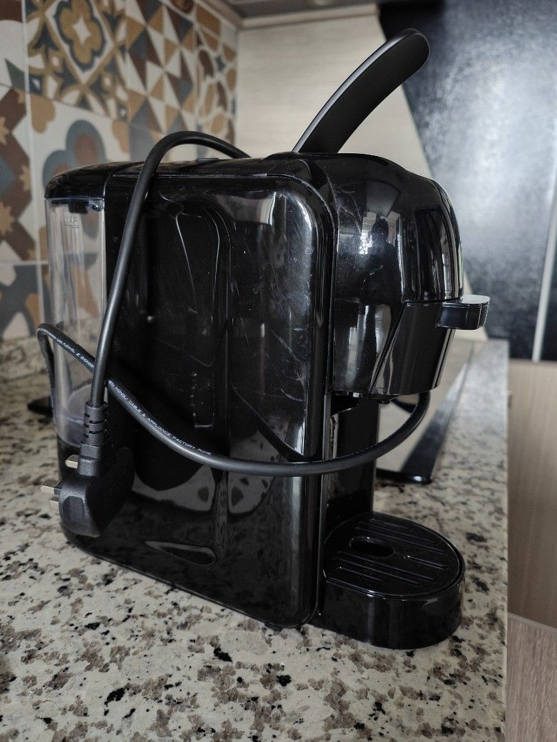 Multi capsule coffee maker, TV & Home Appliances, Kitchen Appliances