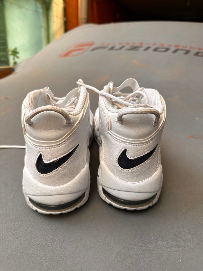 Nike air new arrivals operate uptempo