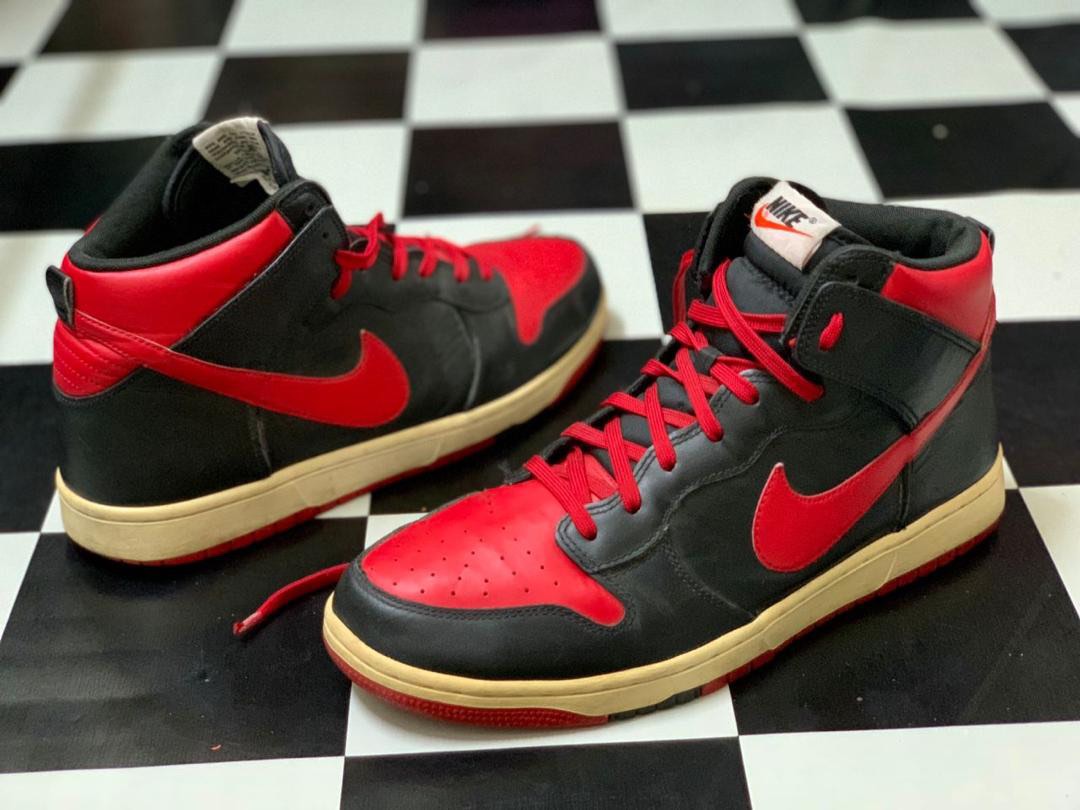 nike dunk high cmft bred
