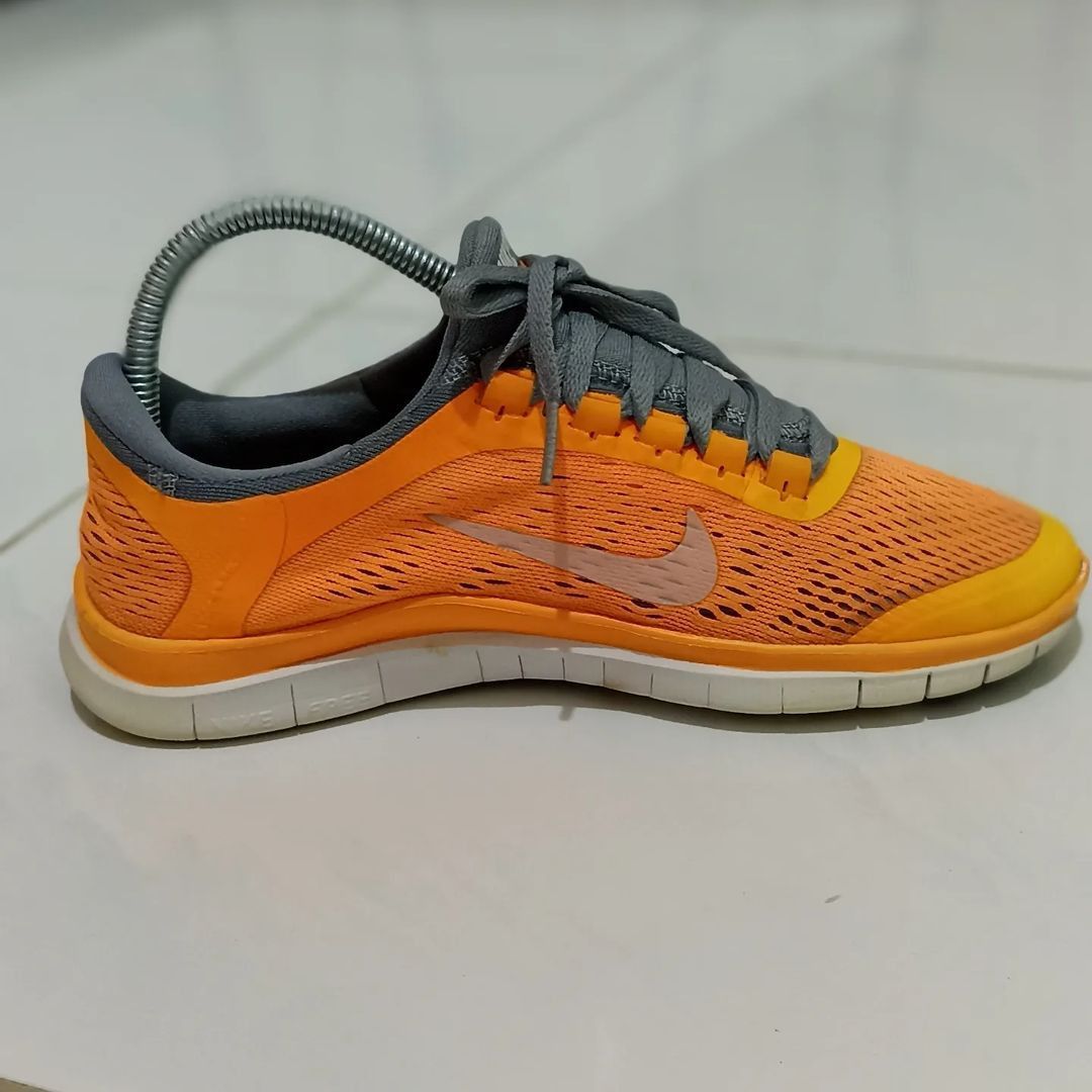 nike free 3.0 v5 mens orange