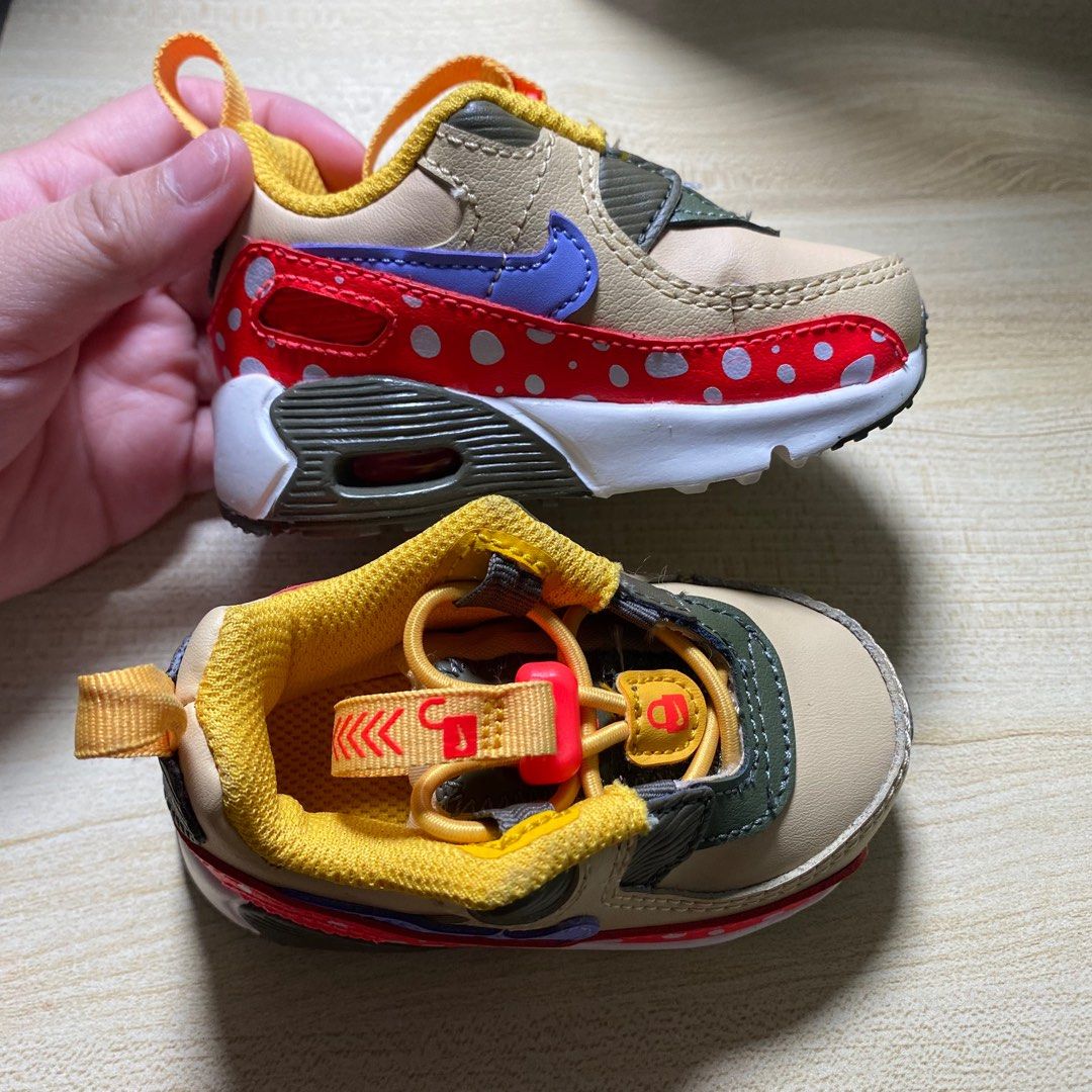 little kids nike sneakers