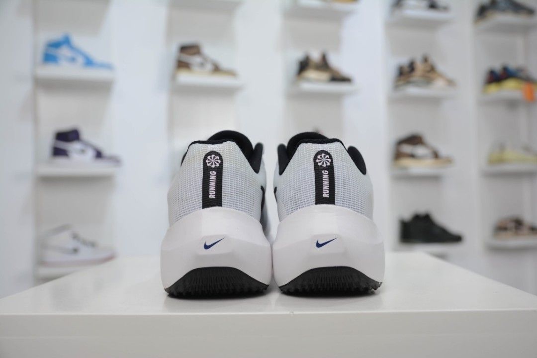 Nike zoom clearance fly royal