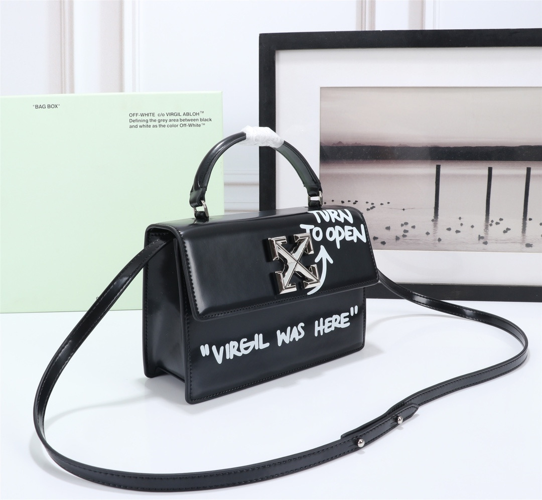 Off-White “Salary Inside” Jitney Bag (1.4)