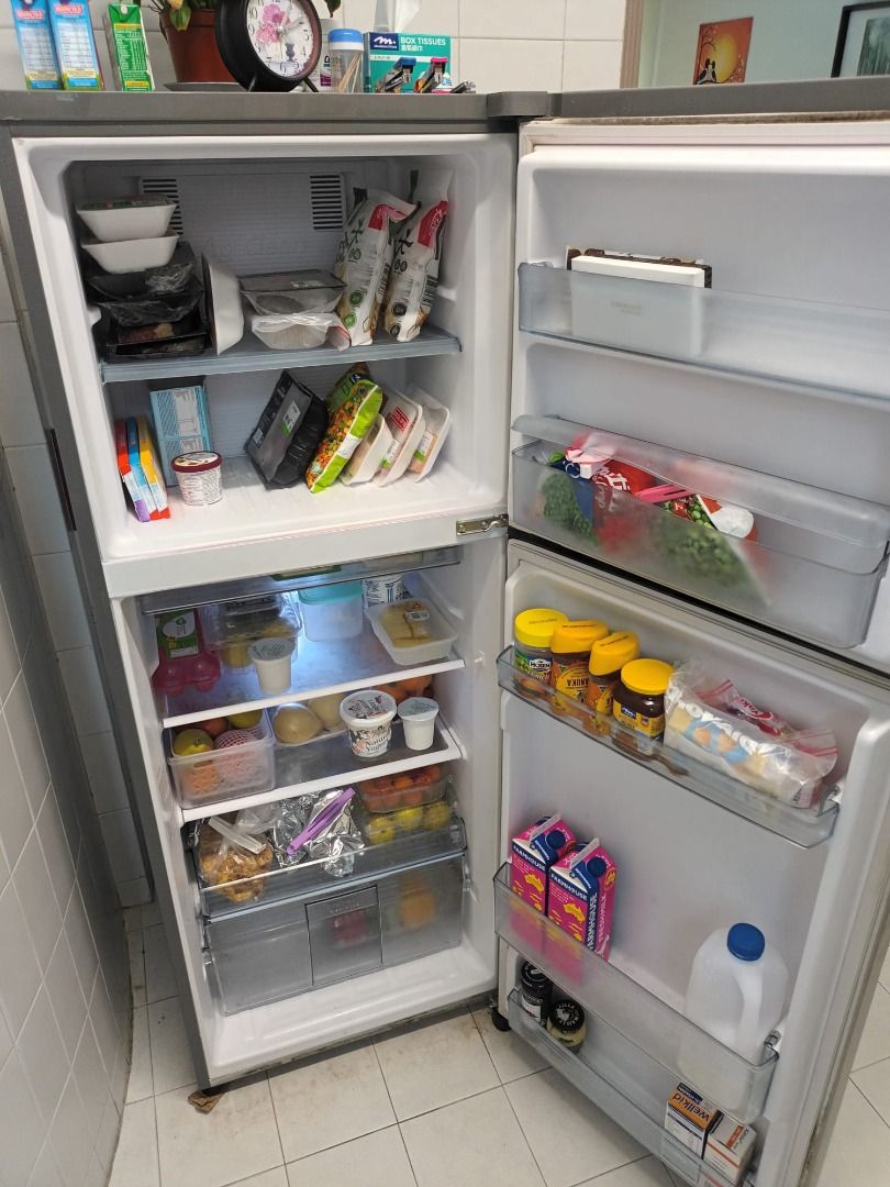 Free fridge (collect on March 3 at NTU), TV & Home Appliances, Kitchen