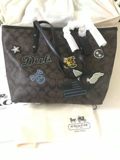 Ready stock: Coach F11800 gift set Tote