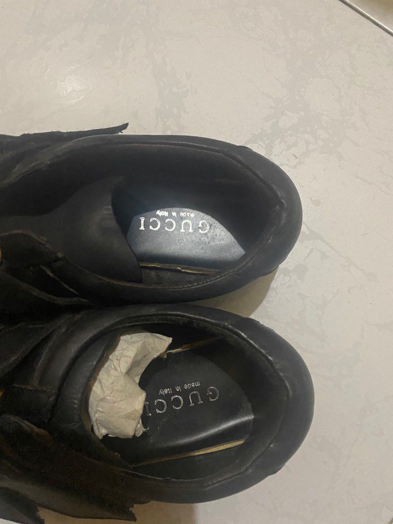 Rush!!! Sale!! Gucci shoes (Category: Casual Shoes) located in Quezon City. Submitted by ec_rummage (Listing ID 1216388705, Image 2). Description: Sale!! Gucci shoes Color: black .