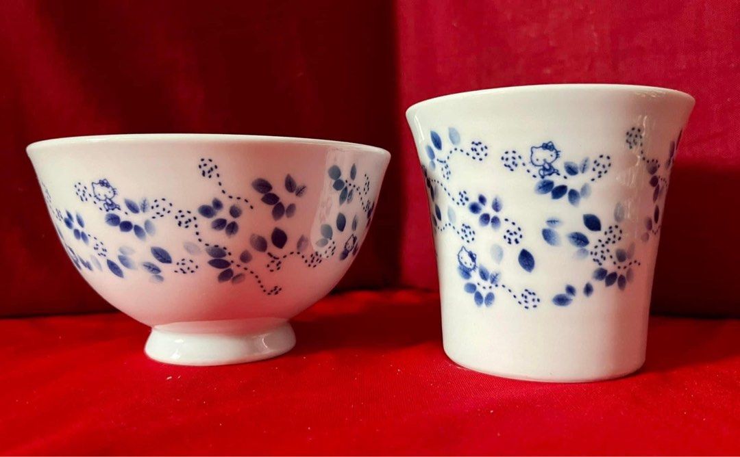 SANRIO Hello Kitty Tea Bowl & Soba Choko Set (Category: Coffee & Tea Tableware) located in Valenzuela. Submitted by carzia (Listing ID 1216308694, Image 1). Description: .