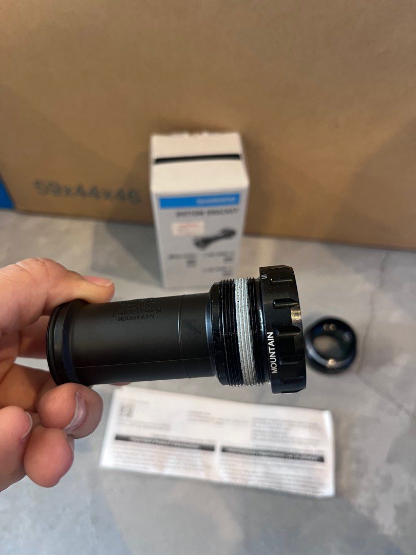 thumbnail image 2 of Shimano XT BB-MT800 Bottom Bracket - Hollowtech II, BSA Threaded (68/73mm) 2 of 14