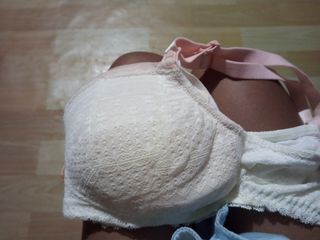 (Category: ) located in . Submitted by emskulit (Listing ID 1216443971, Image 1). Description: .