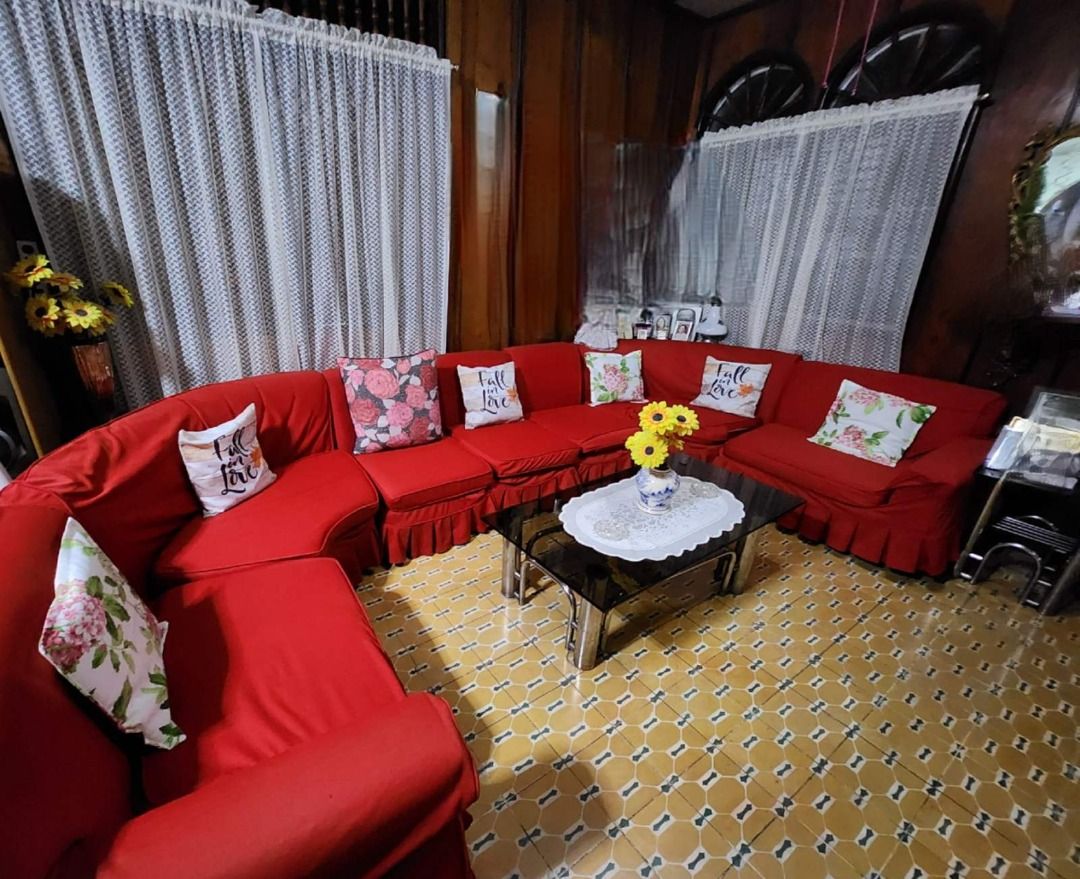 Sofa set for large living rooms, Furniture & Home Living, Furniture