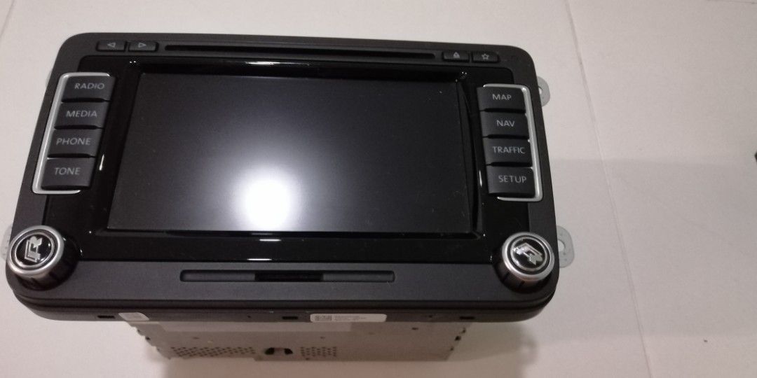 Navigation System for 2015 Volkswagen Passat | OEM Parts Online