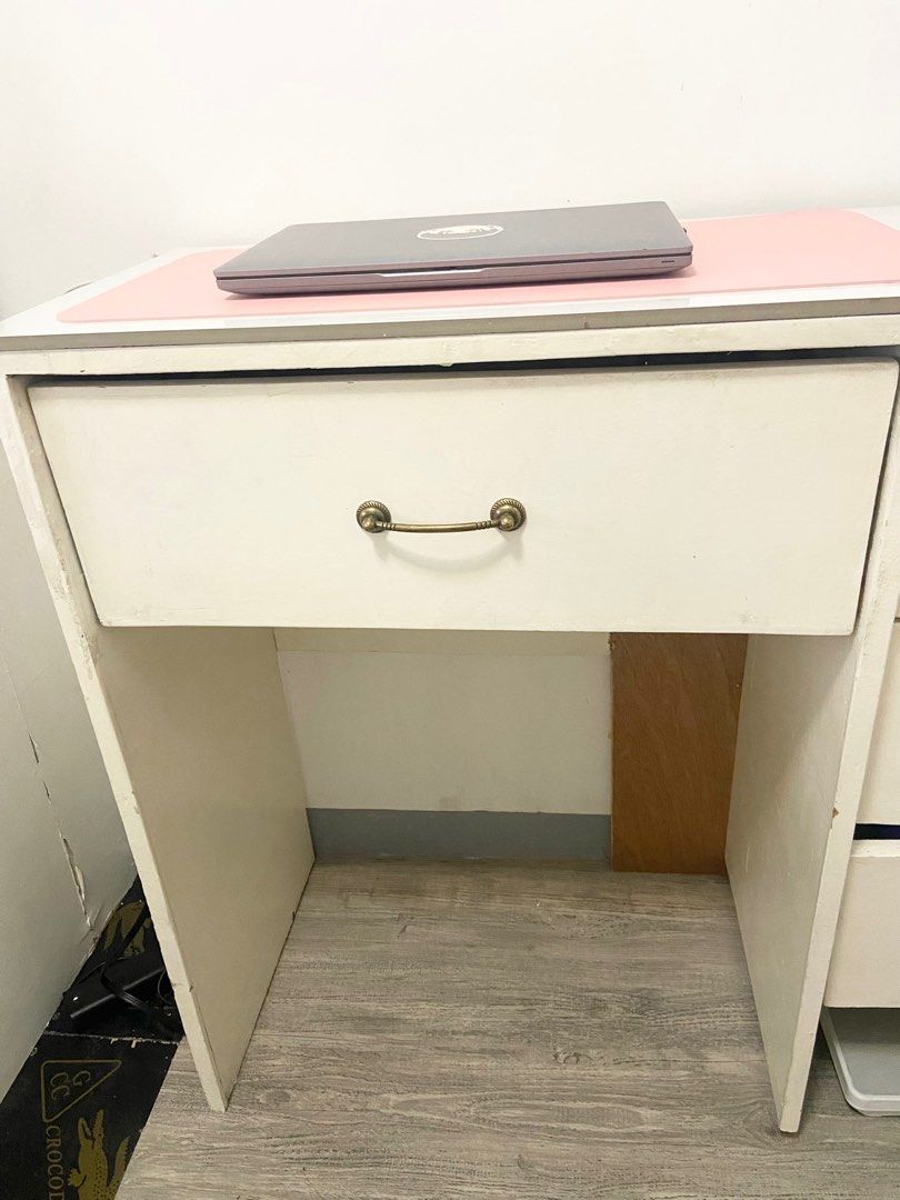 Table - study table (Category: Office Furniture & Fixtures) located in Quezon City. Submitted by rgnineteen (Listing ID 1216396857, Image 3). Description: Table - study table Table width: 35x98cm Height: 79cm.