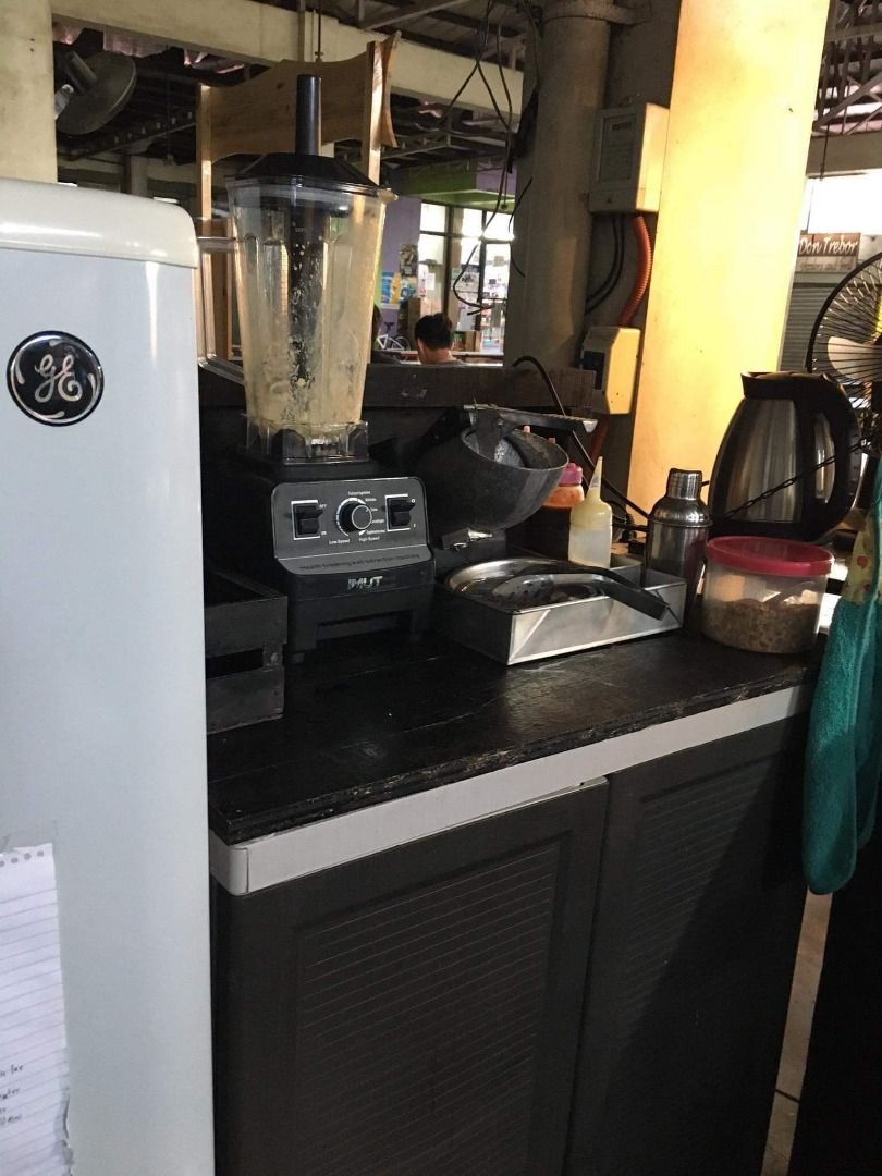 Takoyaki Kiosk (Ready for Occupancy or FOR SALE) Furniture Home