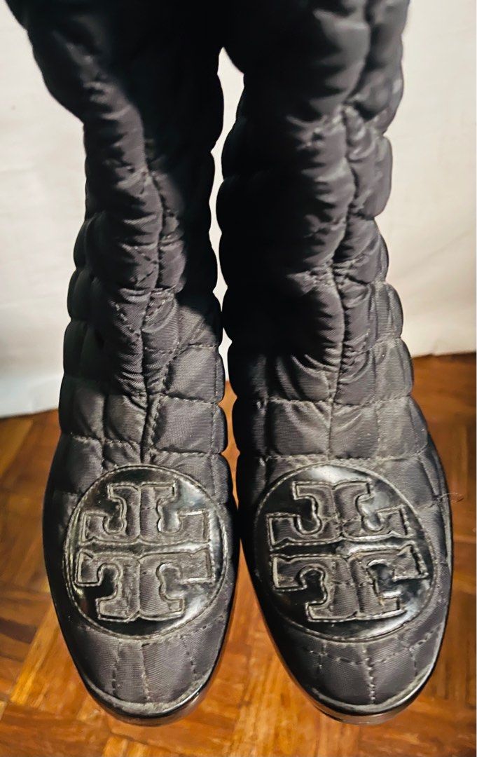 Tory burch quilted boots outlet