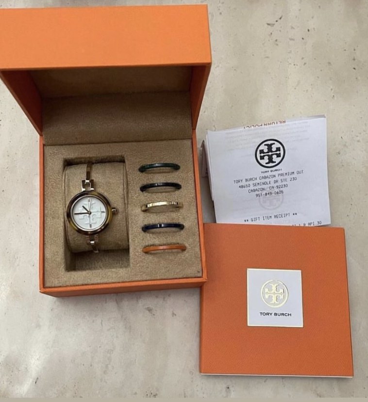 Tory Burch Watch Set, Women's Fashion, Watches & Accessories, Watches on  Carousell
