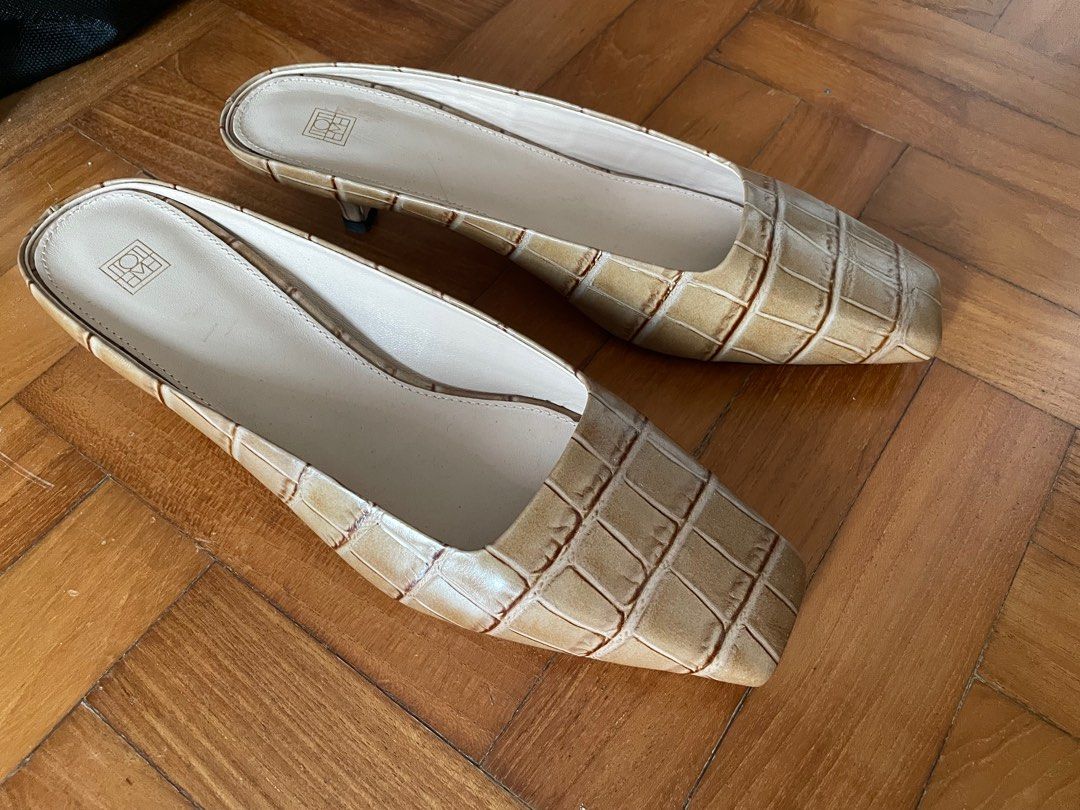 Toteme The Mule in Beige Croco Women s Fashion Footwear Heels