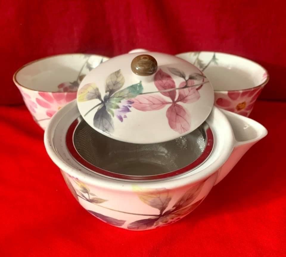 Traditional Japanese Tea Set for Two on Carousell