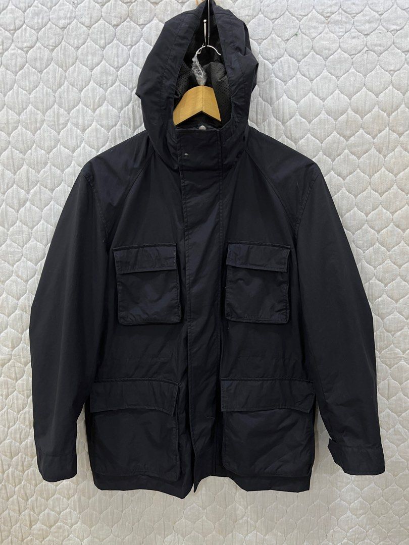 Uniqlo pocketable jacket top