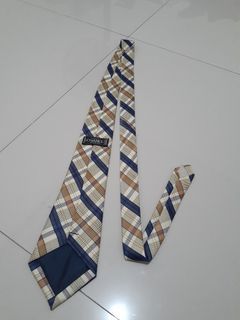 Vintage Chanel Gravates Tie