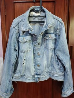 Zara riped jacket