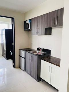 1BR Wil Tower Condo with Parking Lot - Semi-Furnished  (Preowned)