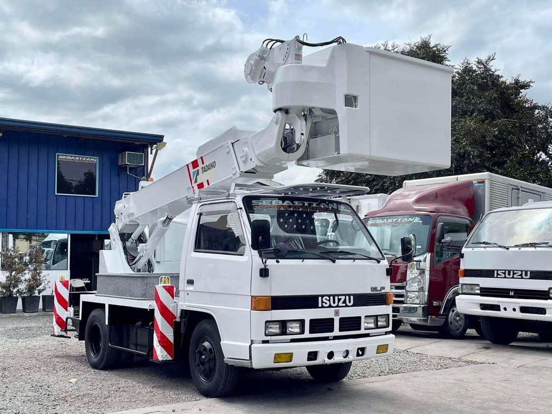 2021 Isuzu Elf Manlift AntiElectric 14 Meters Mechanical Boom, Special