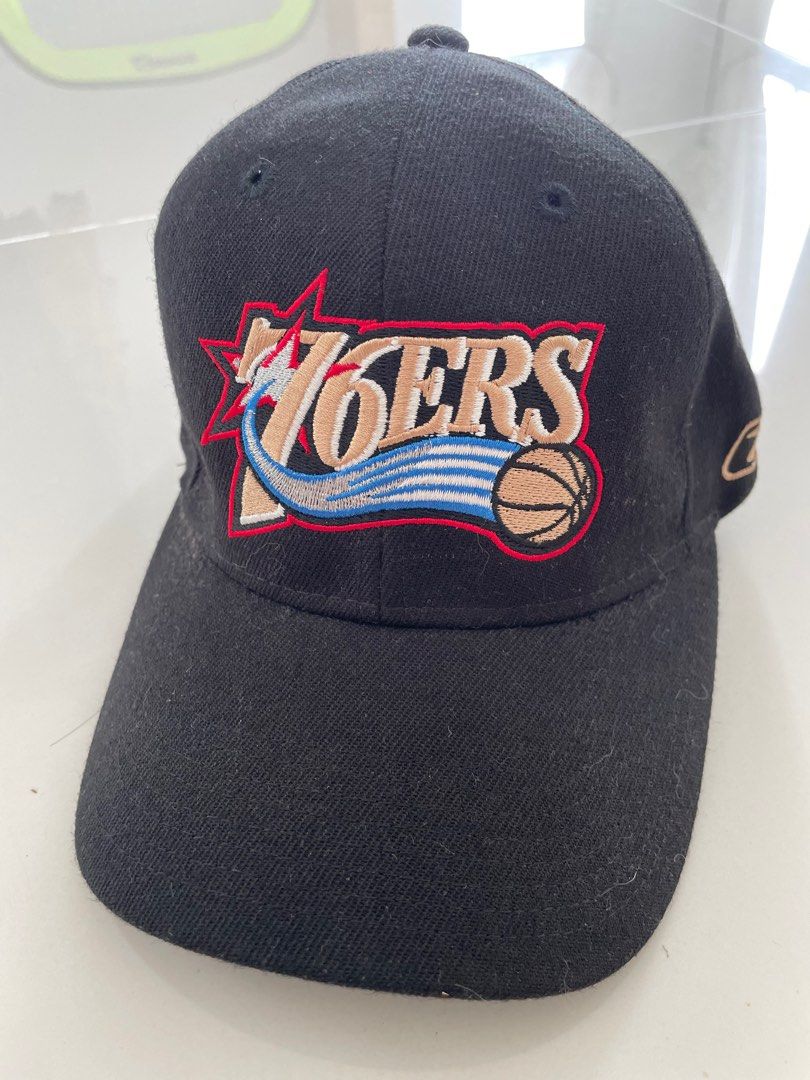 76ers Reebok Hat (Category: Cap & Hats) located in Kuala Lumpur. Submitted by nzmthings (Listing ID 1216481663, Image 1). Description: Vintage Reebok NBA 76ers Hat low crown Release back in 2004 Slight nego if interesred.