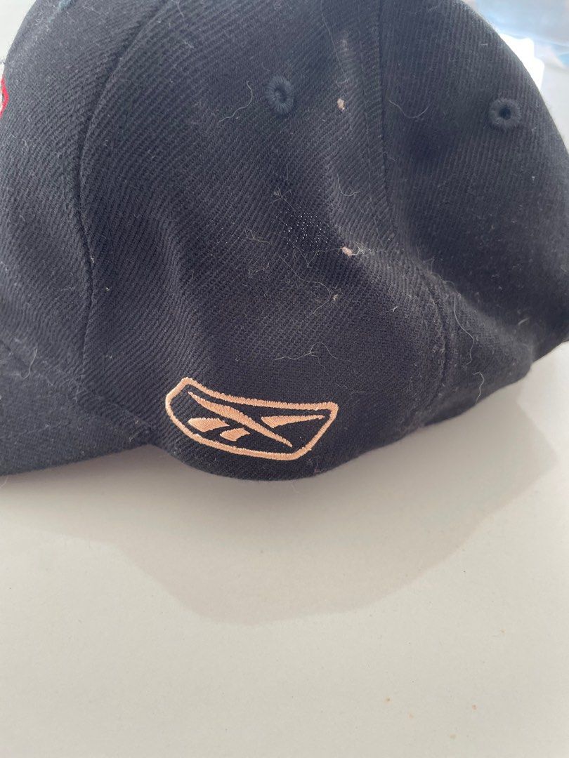 76ers Reebok Hat (Category: Cap & Hats) located in Kuala Lumpur. Submitted by nzmthings (Listing ID 1216481663, Image 2). Description: Vintage Reebok NBA 76ers Hat low crown Release back in 2004 Slight nego if interesred.