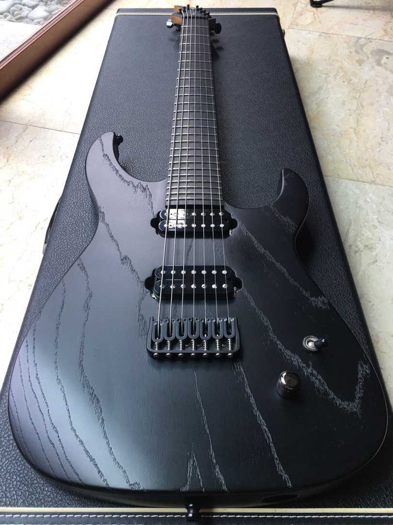 Caparison Dellinger II エレキギター
