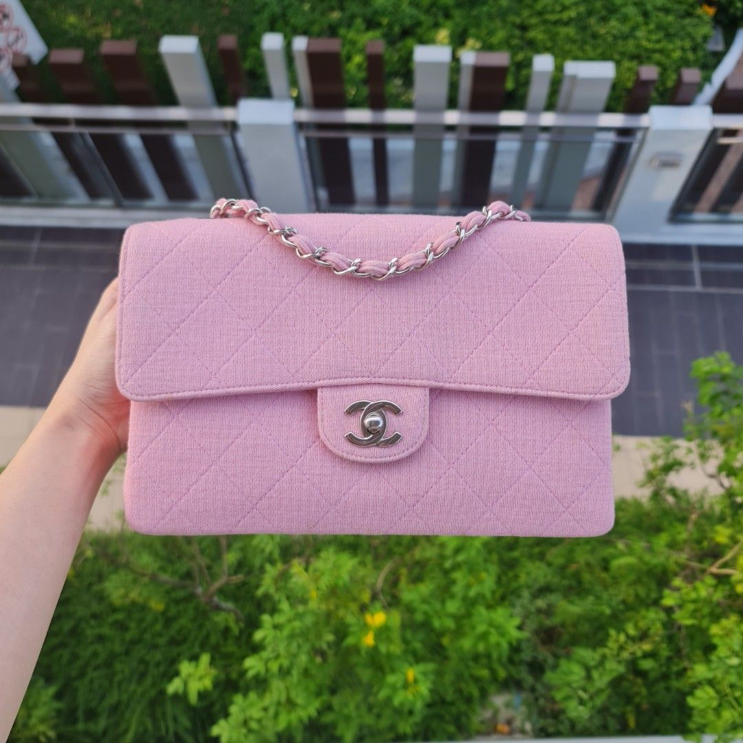 Chanel Pink Quilted Lambskin Vintage Medium Classic Single Flap Bag