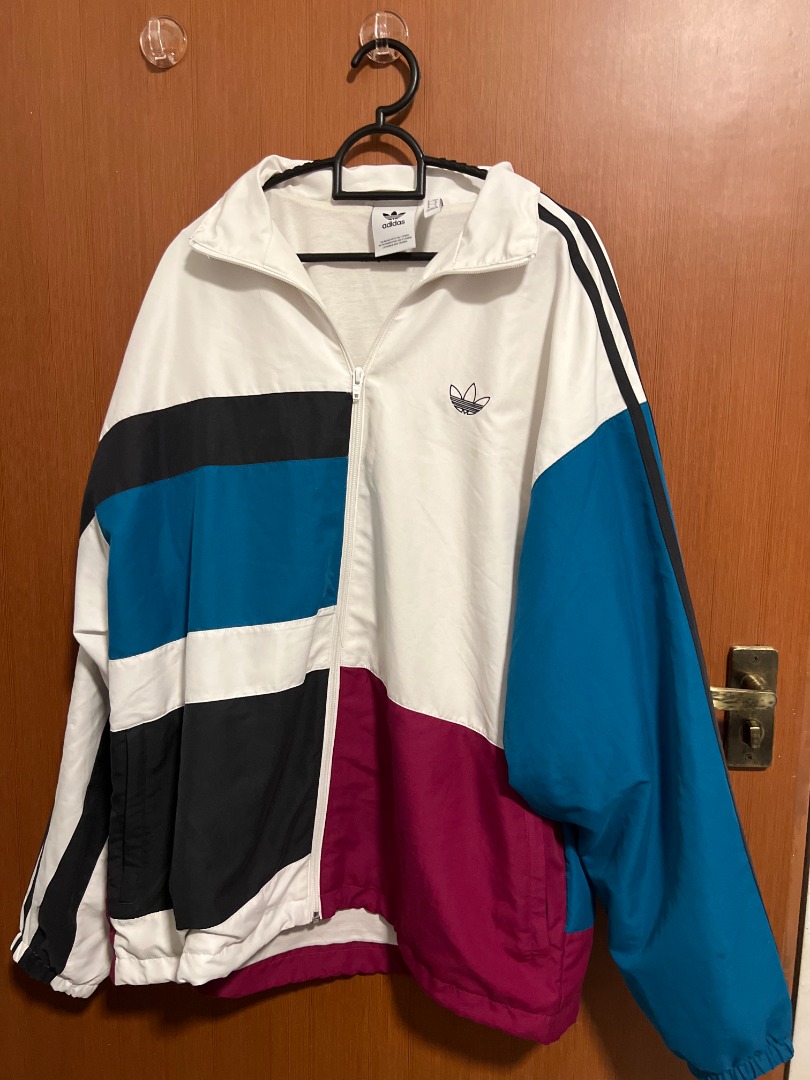 Adidas colourblock windbreaker Men s Fashion Coats Jackets and Outerwear on Carousell