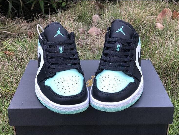 Nike air jordan 1 sales low white emerald rise-black
