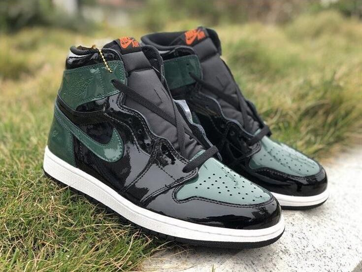 Jordan 1 retro high solefly art deals basel black