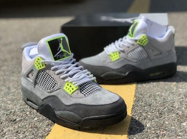 Air Jordan 4 Retro SE 95 Neon, 男裝, 鞋, 波鞋- Carousell