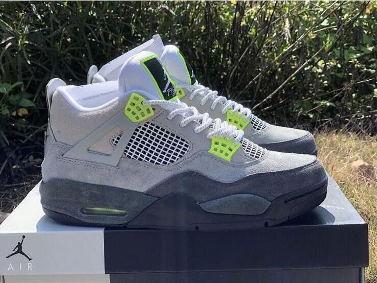 Air Jordan 4 Retro SE 95 Neon, 男裝, 鞋, 波鞋- Carousell