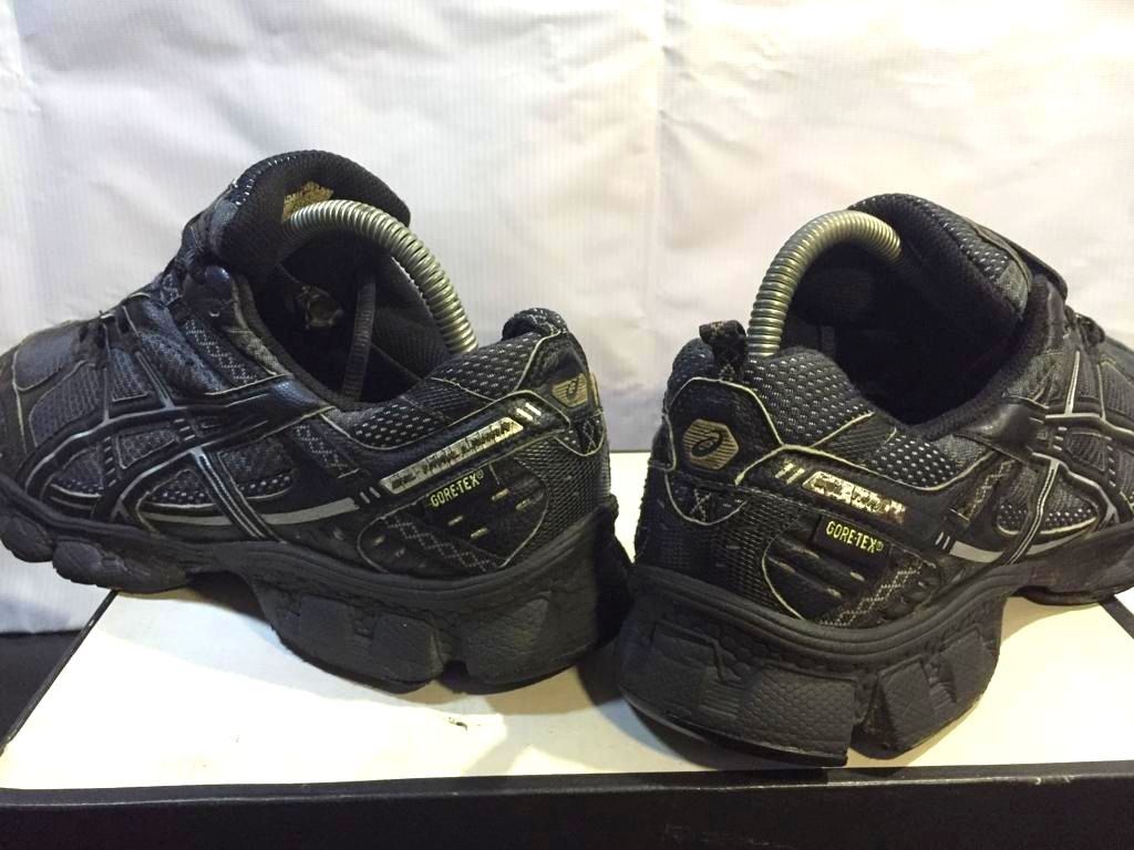 Asic gore tex hot sale
