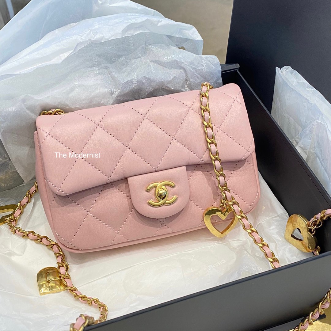Authentic Chanel 22B Heart Charm Love Pendant Mini Flap Bag