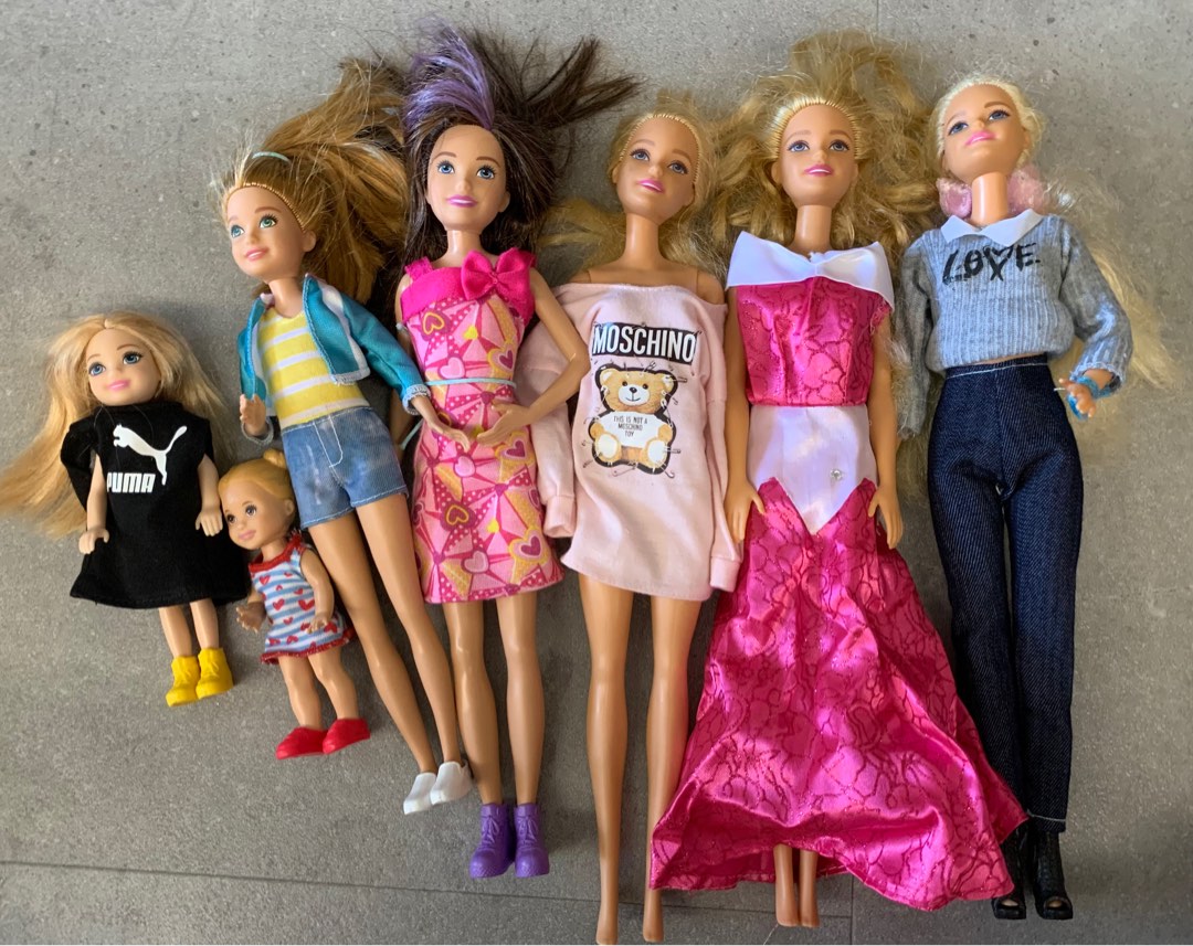 5 barbie dolls hot sale