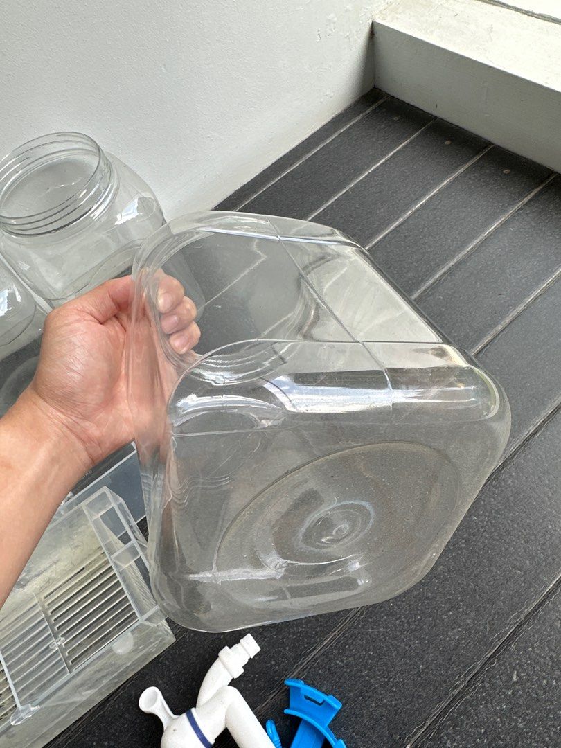 Betta Jars/ Containers, Pet Supplies, Homes & Other Pet Accessories on