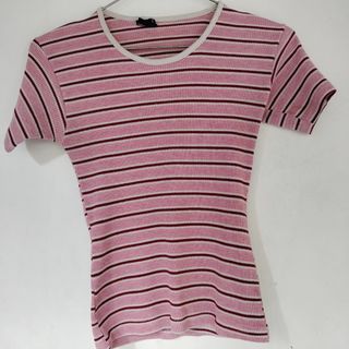 Body fit T'Shirt / Kaos atasan / T'Shirt