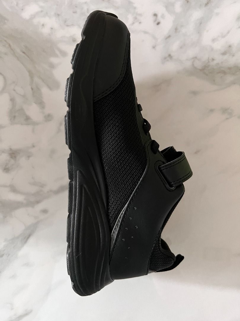 Brand New Dr Kong Kids Shoe (Size 34), Men'S Fashion, Footwear, Casual  Shoes On Carousell
