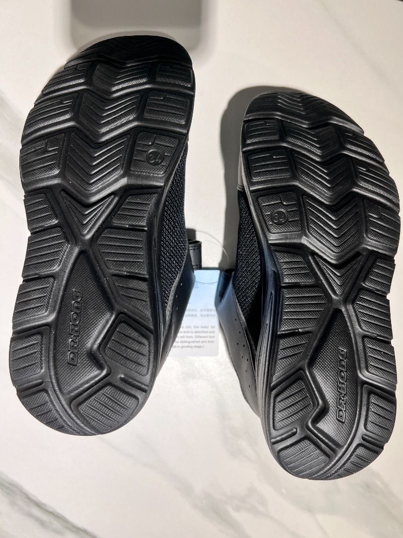 Brand New Dr Kong Kids Shoe (Size 34), Men'S Fashion, Footwear, Casual  Shoes On Carousell