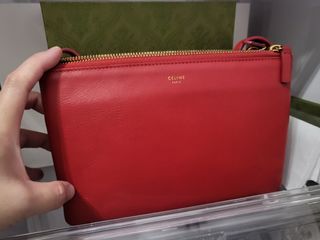 Pre-loved Celine Trio Bag in Red — singulié