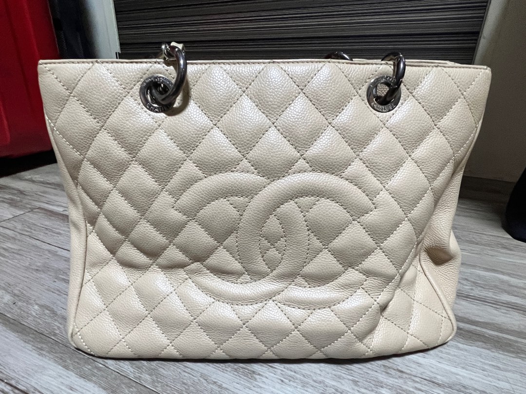 Beige chanel hotsell tote