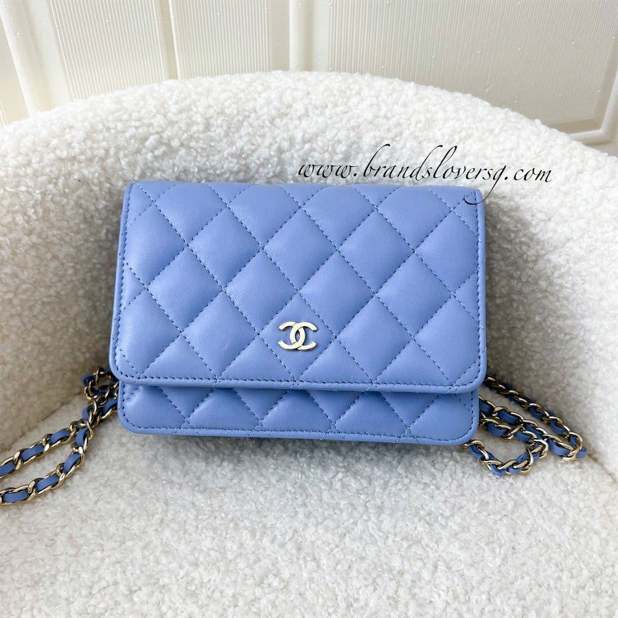 ✖️SOLD✖️ Chanel Mini Wallet on Chain WOC in 21C Periwinkle Blue LGHW,  Luxury, Bags & Wallets on Carousell