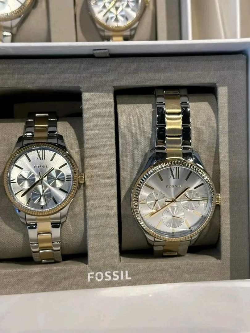 Couple watch down to 7 500 Luxury Watches on Carousell