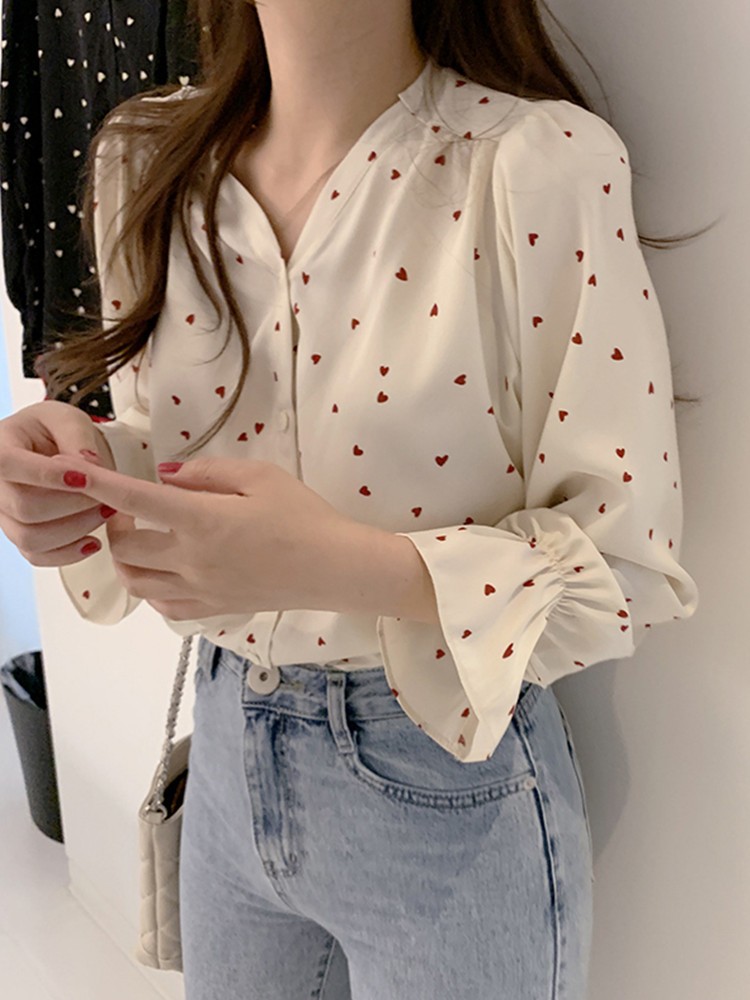 Heart-shaped top, Women's Fashion, Tops, Blouses on Carousell