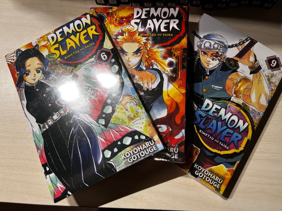 Demon Slayer entire manga series, Hobbies & Toys, Books & Magazines